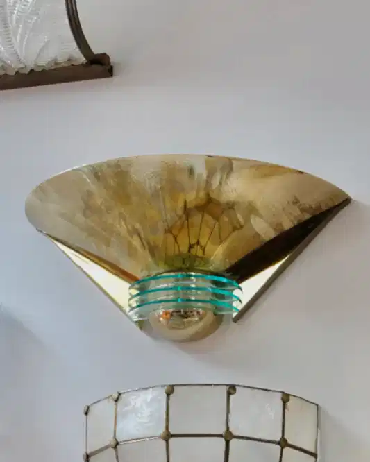 BRASS SAUCER WALL LIGHTS w. GLASS DISCS