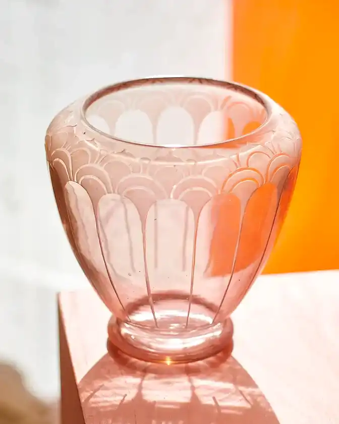 ART DECO AMETHYST GLASS VASE