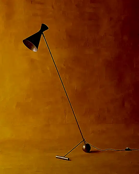 BLACK BRASS COUNTER BALANCE FLOOR LAMP