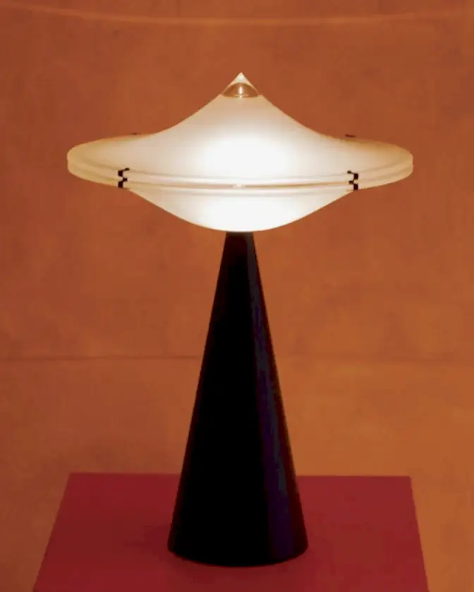 ALIEN LAMP