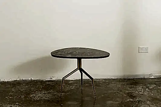 ART DECO MARBLE SIDE TABLE w. BRASS BASE